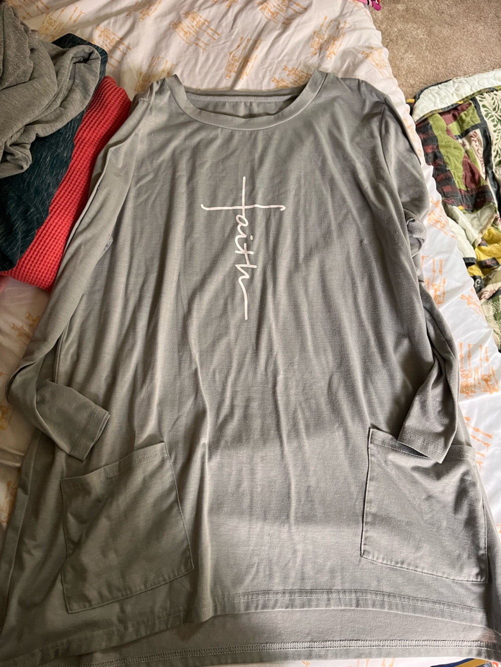 Women's Long Sleeve Tee with 'Faith' Script - Gray